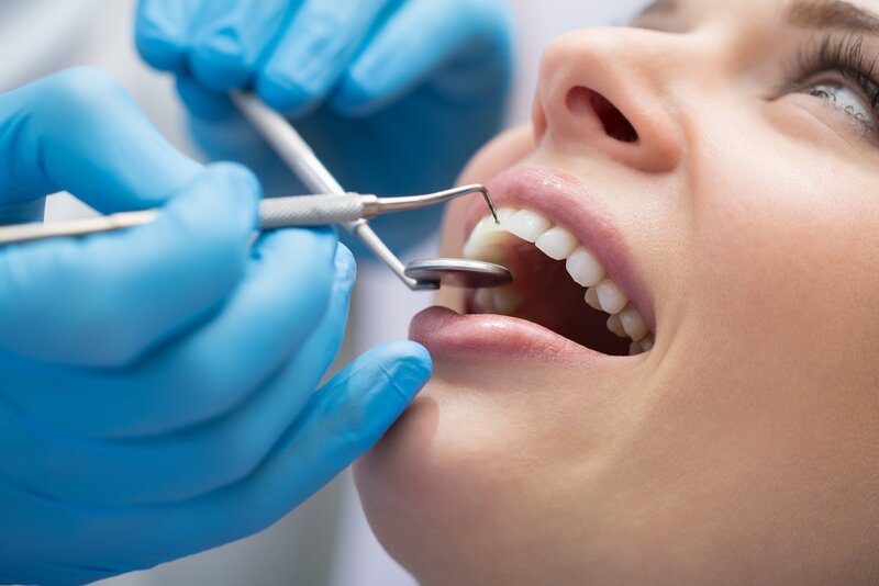 Implantis Dental Care - Clinica stomatologica